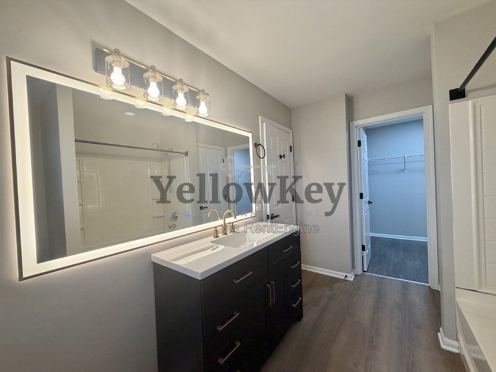 Clean and Updated 3 Bed 2.5 Bath Townhome in an excellent neighborhood. property image