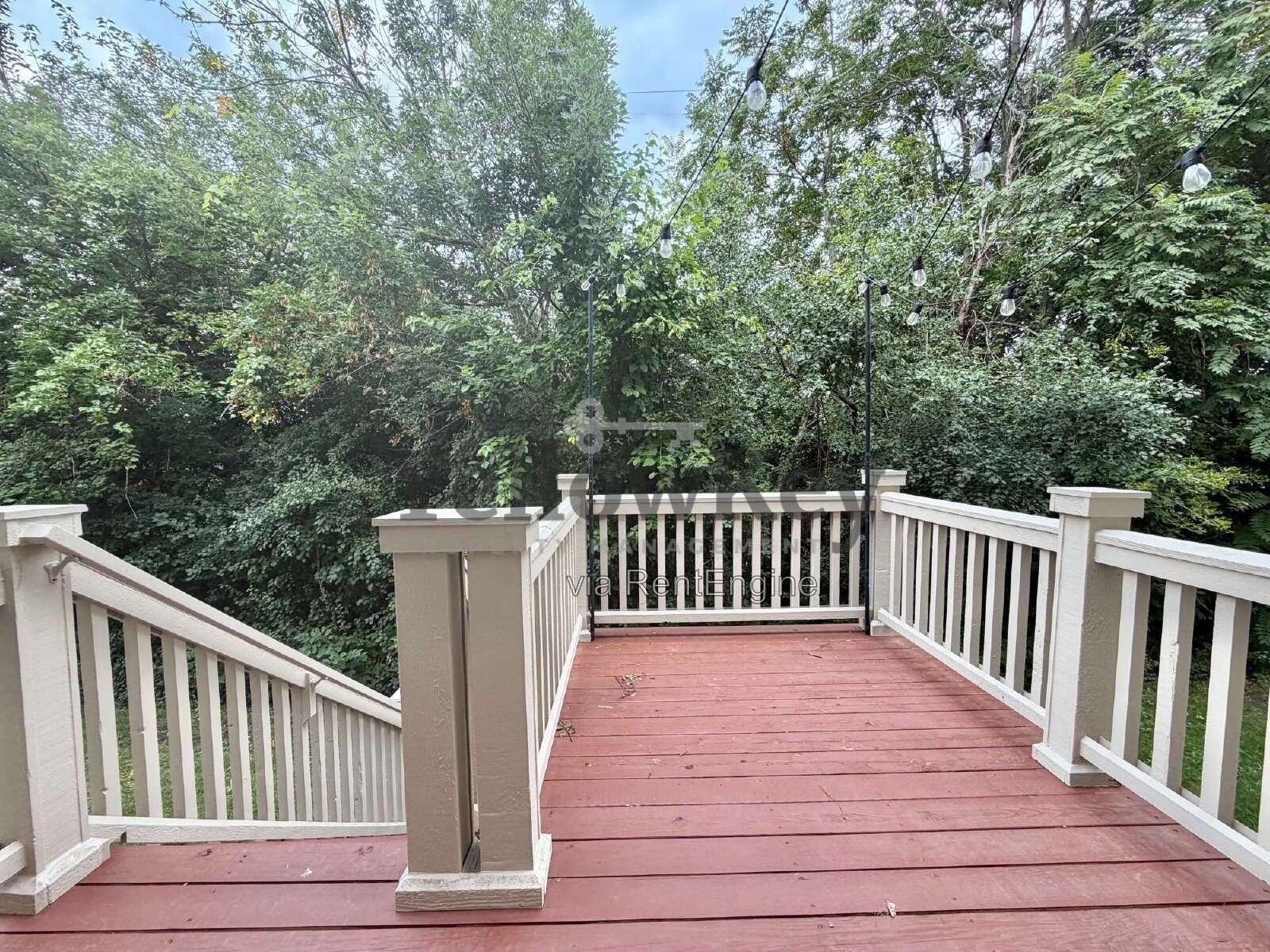 Clean and Updated 3 Bed 2.5 Bath Townhome in an excellent neighborhood. property image
