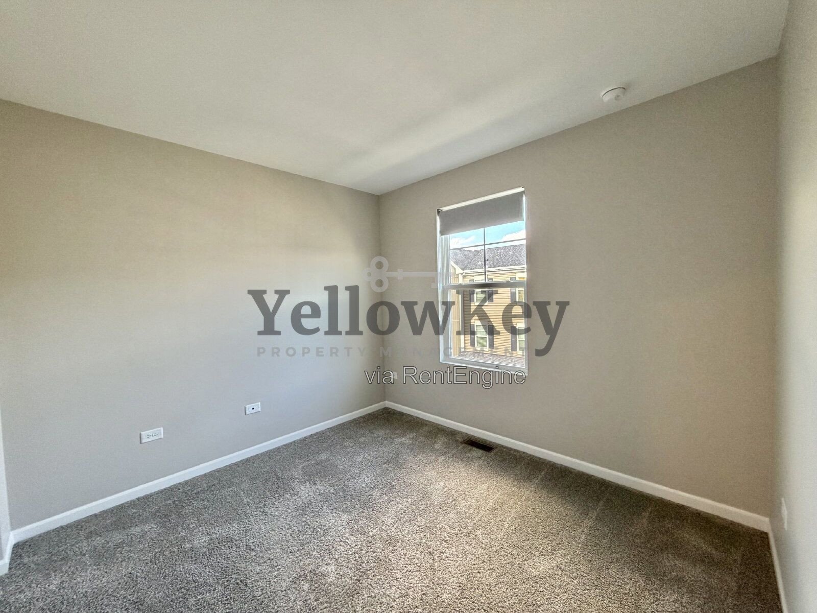 Spacious and Updated 3 Bed 2.5 Bath 3 Story Townhome Built in 2023. property image