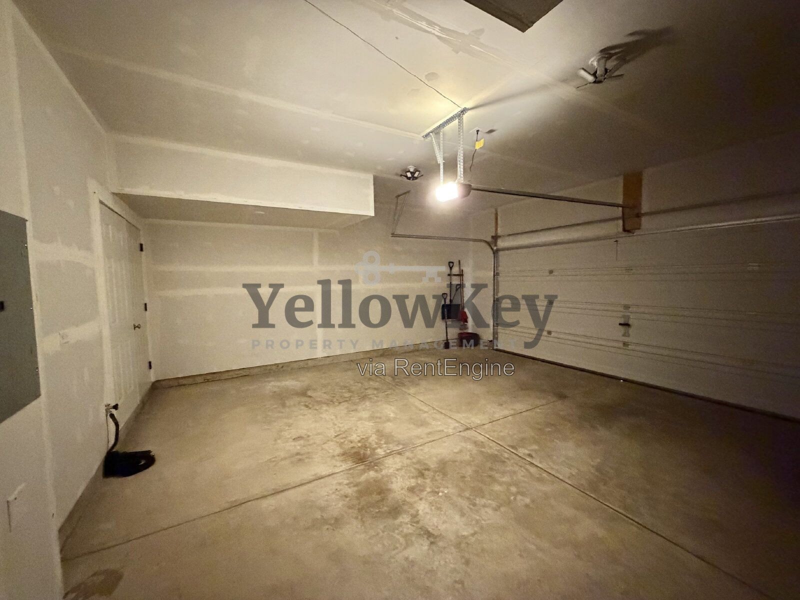Spacious and Updated 3 Bed 2.5 Bath 3 Story Townhome Built in 2023. property image