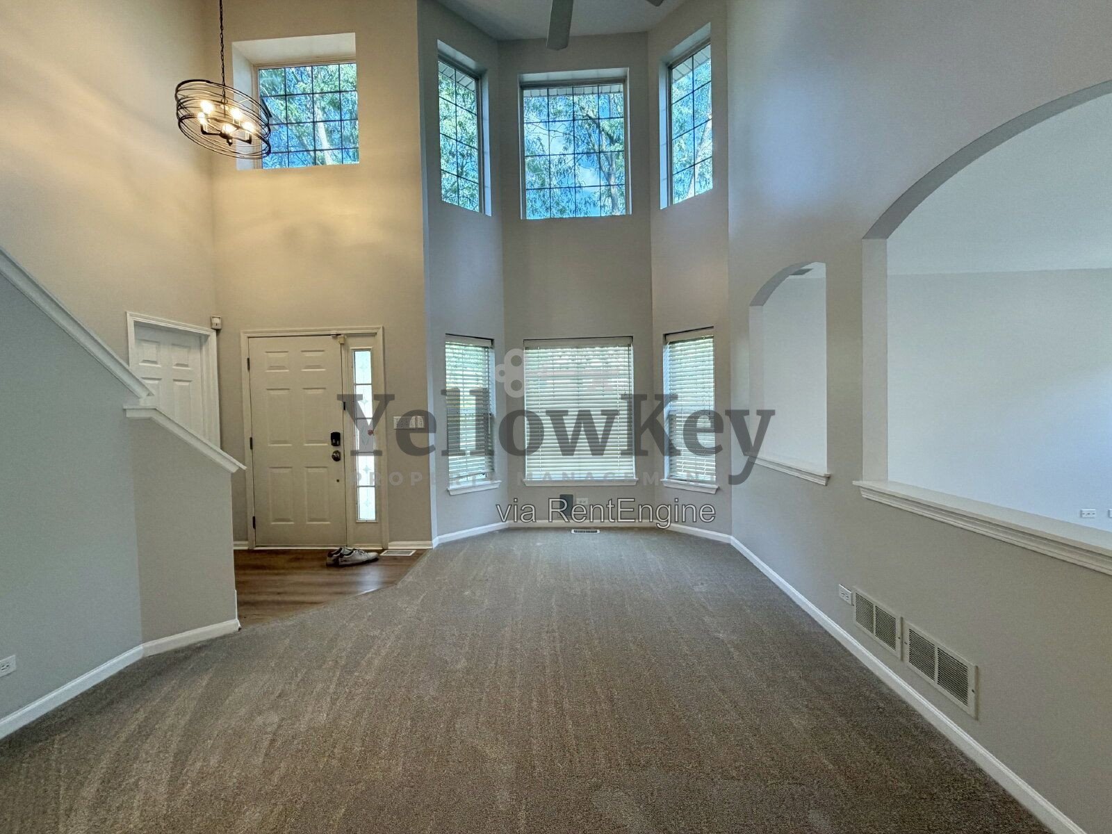 Desirable 3bd 3.5ba Hidden Lakes Townhome in Green Trails. property image