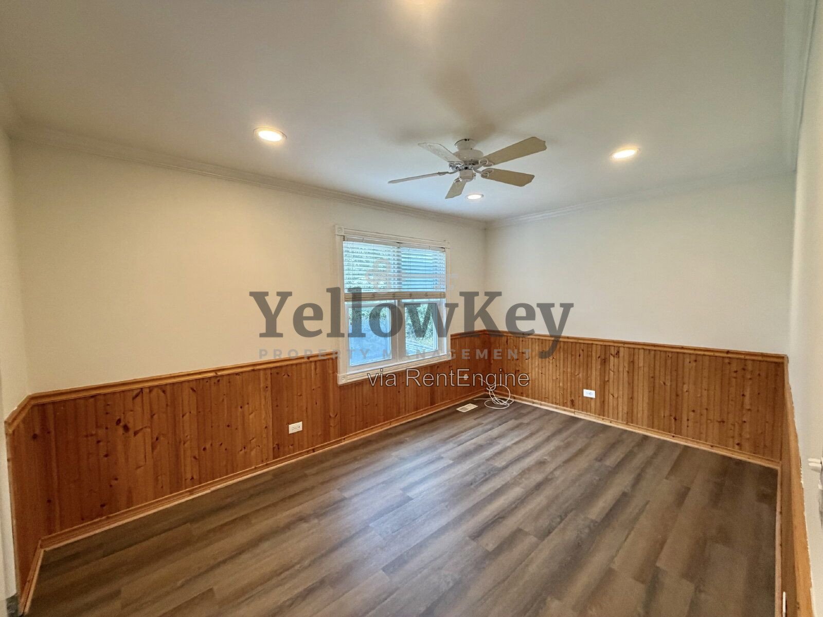 Charming 3 Bedroom Single Family Home in an Excellent Carol Stream Neighborhood. property image